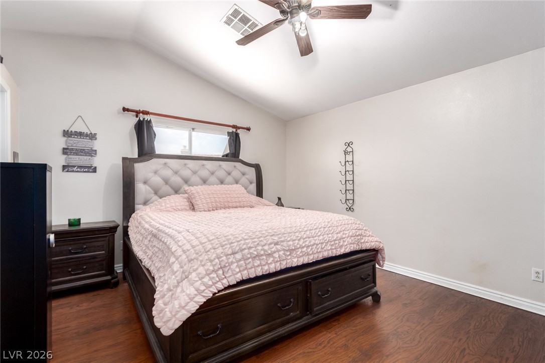 3825 Manhattan Bridge Place North Las Vegas NV 89032