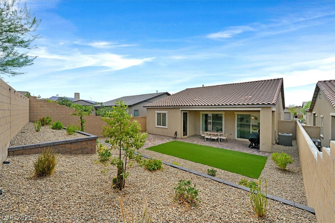 552 Comodo Street Henderson NV 89011