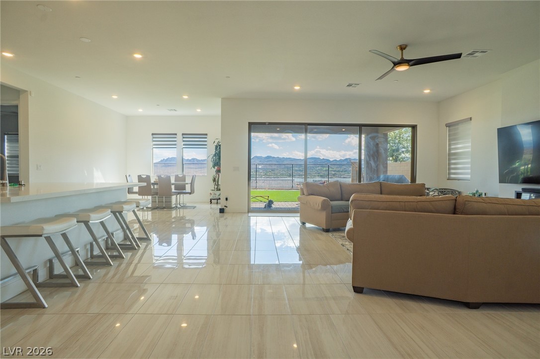 359 Portus Delphini Court Henderson NV 89011