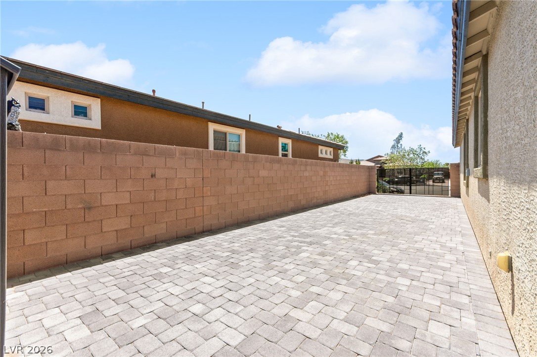 440 Calabria Beach Street Henderson NV 89015