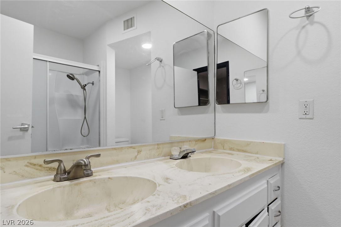 1541 Saylor Way Las Vegas NV 89108