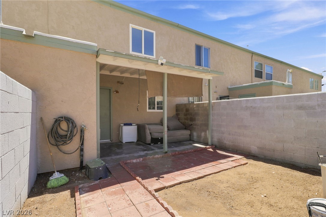 1541 Saylor Way Las Vegas NV 89108