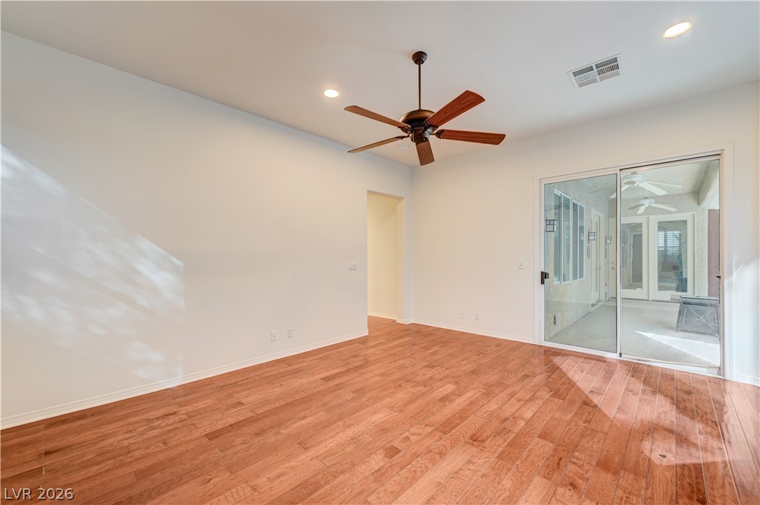 6641 Black Oaks Street North Las Vegas NV 89084