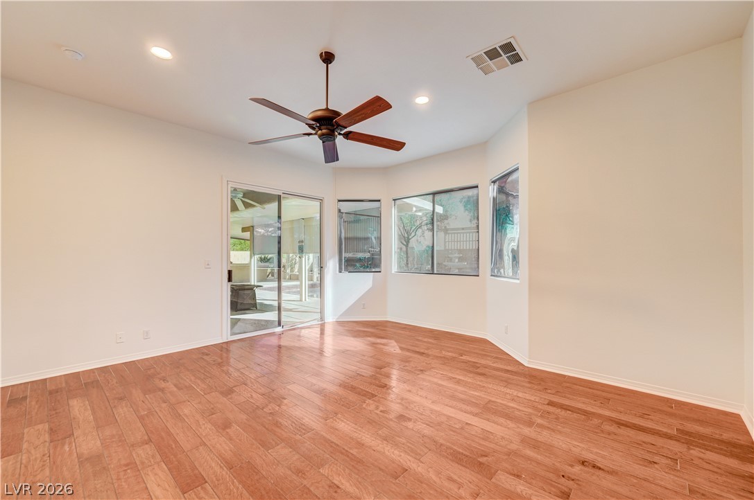 6641 Black Oaks Street North Las Vegas NV 89084