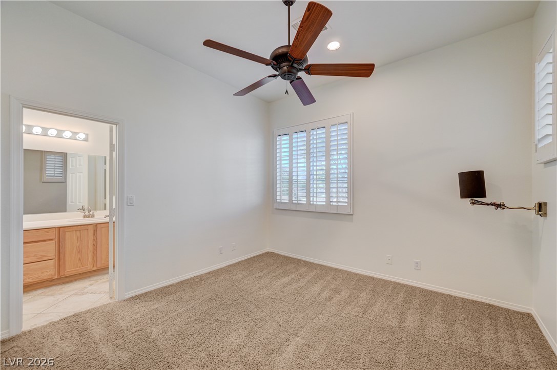 6641 Black Oaks Street North Las Vegas NV 89084
