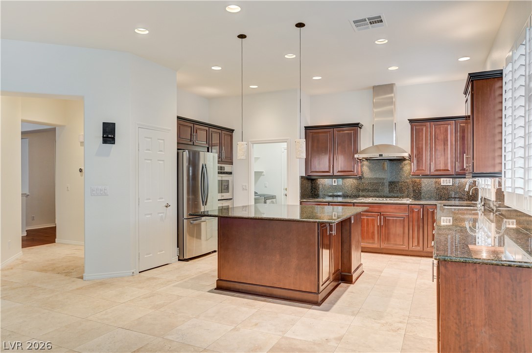 6641 Black Oaks Street North Las Vegas NV 89084