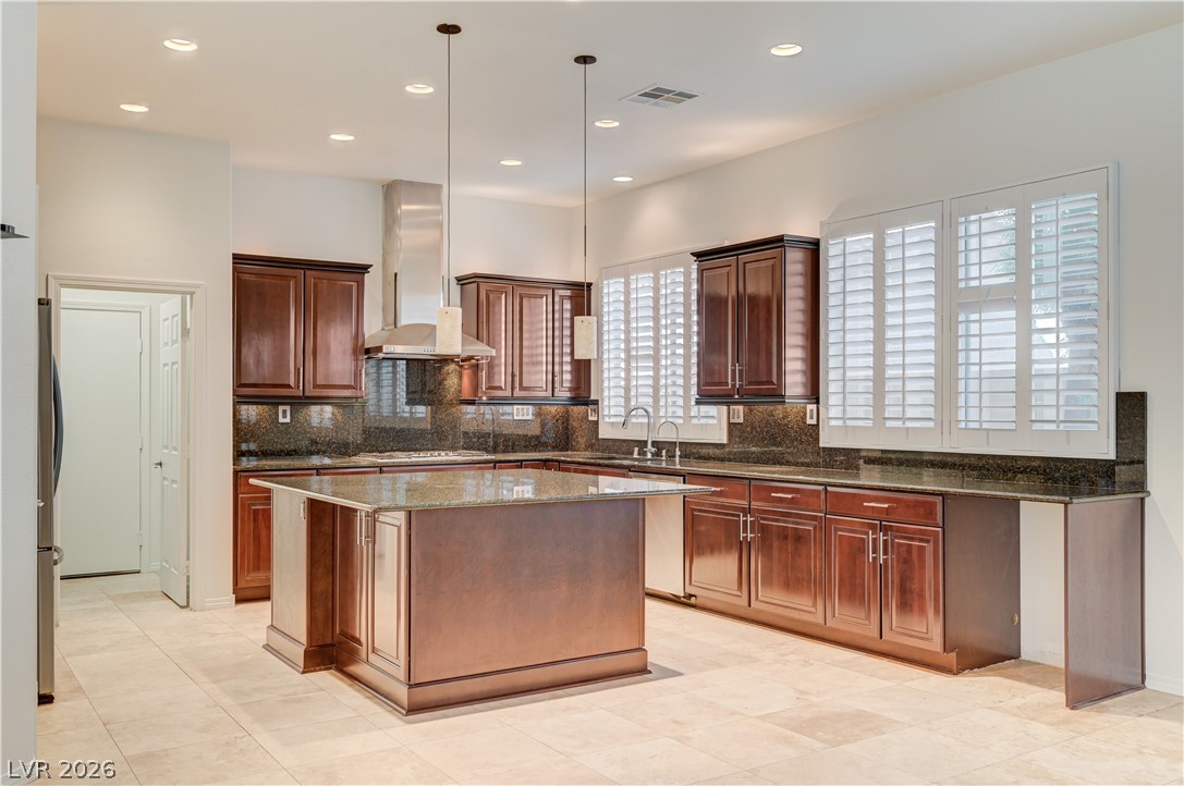 6641 Black Oaks Street North Las Vegas NV 89084