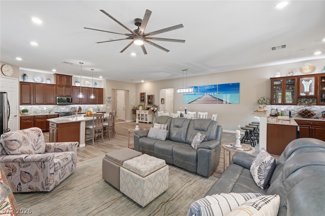 405 Middlestone Avenue Henderson NV 89011