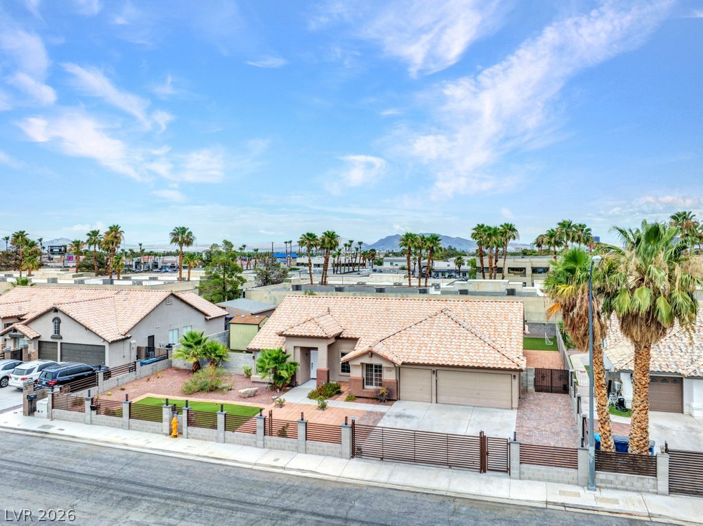 2660 Rosanna Street Las Vegas NV 89117