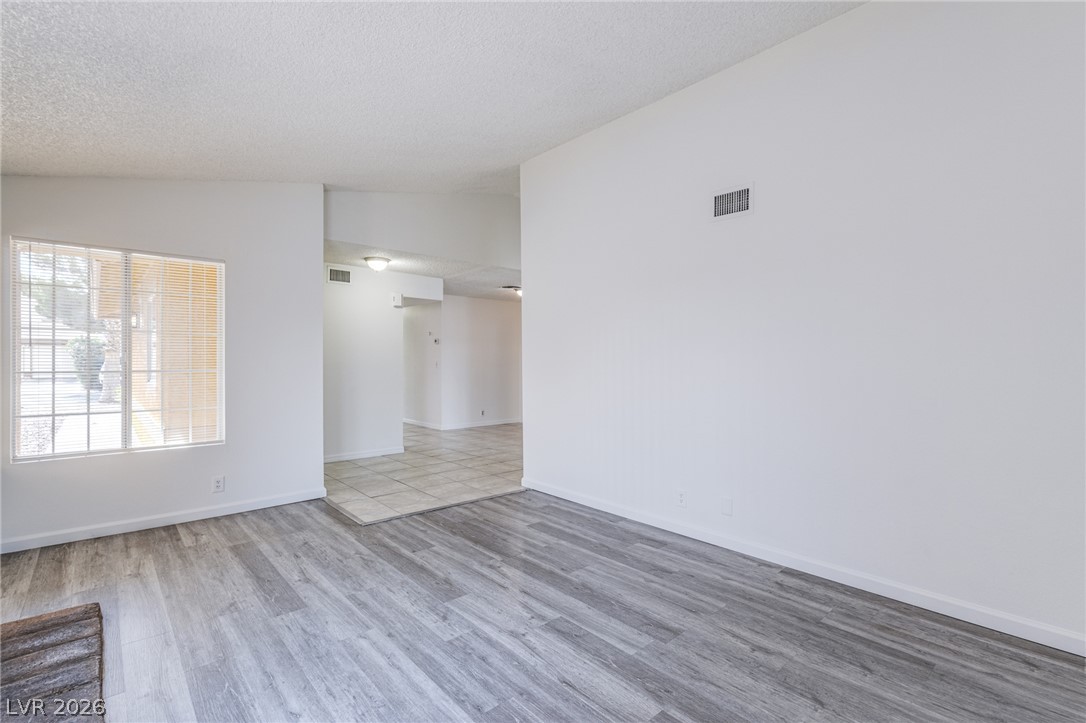 3821 Summer Breeze Circle Las Vegas NV 89108