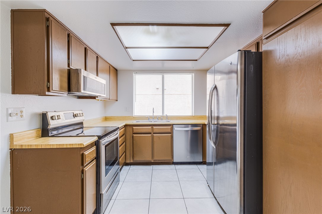 3821 Summer Breeze Circle Las Vegas NV 89108
