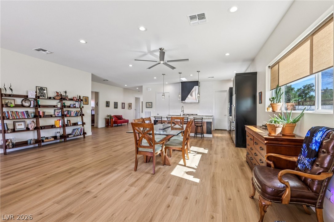 3869 Pacific Street Las Vegas NV 89121