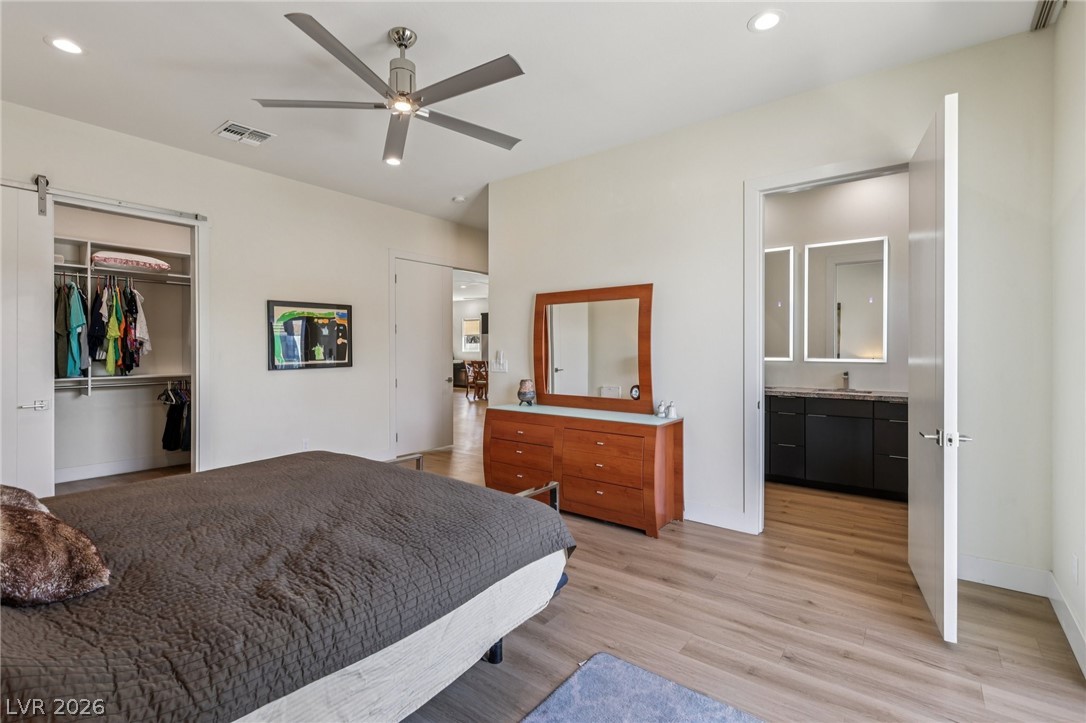 3869 Pacific Street Las Vegas NV 89121