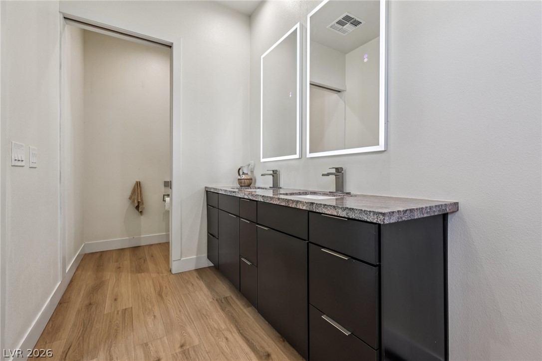 3869 Pacific Street Las Vegas NV 89121