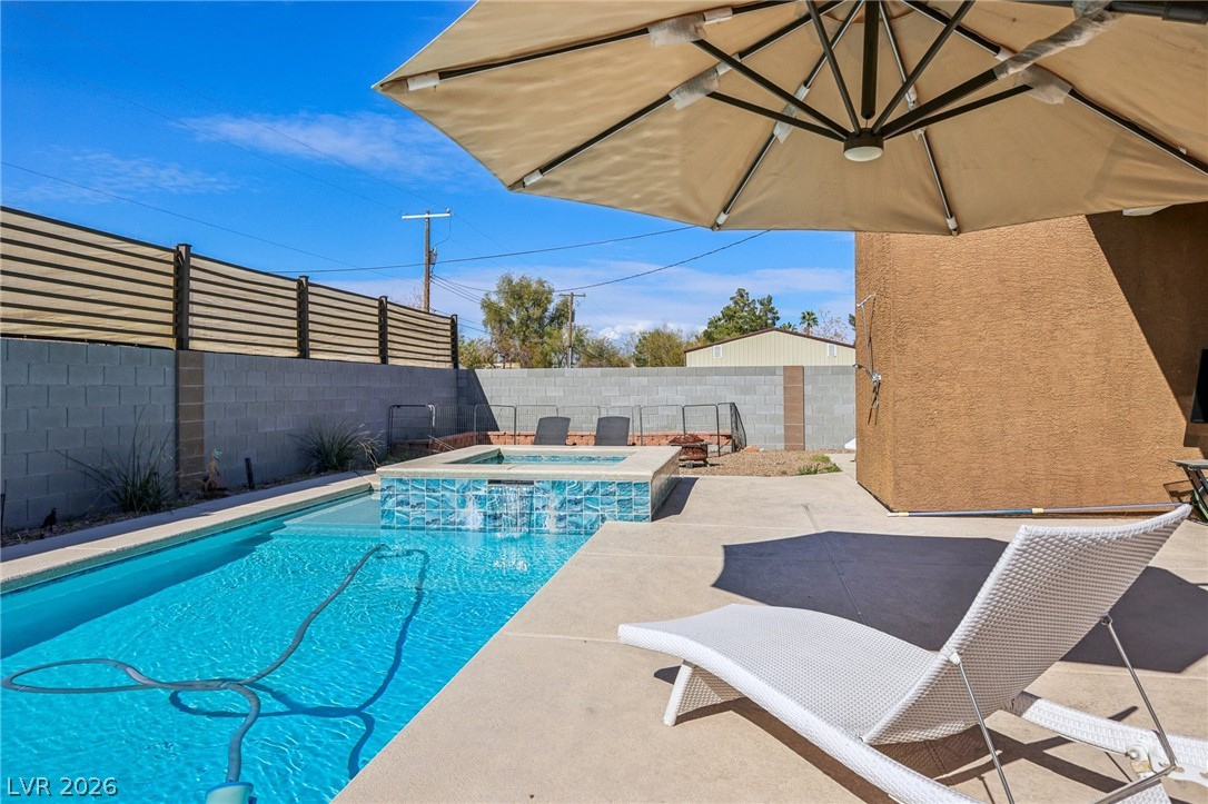 3869 Pacific Street Las Vegas NV 89121
