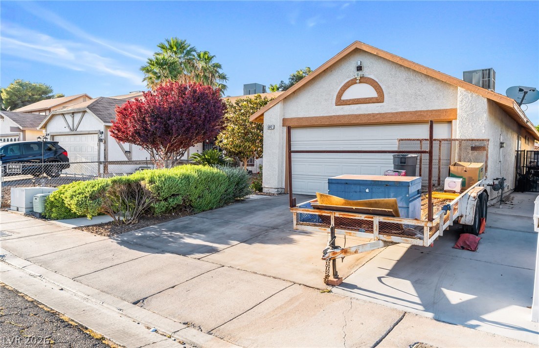 5942 Whispering Pine Avenue Las Vegas NV 89142