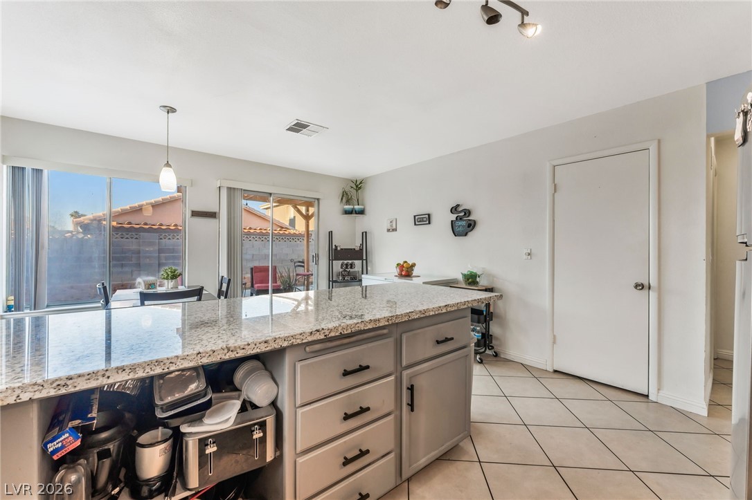 5942 Whispering Pine Avenue Las Vegas NV 89142