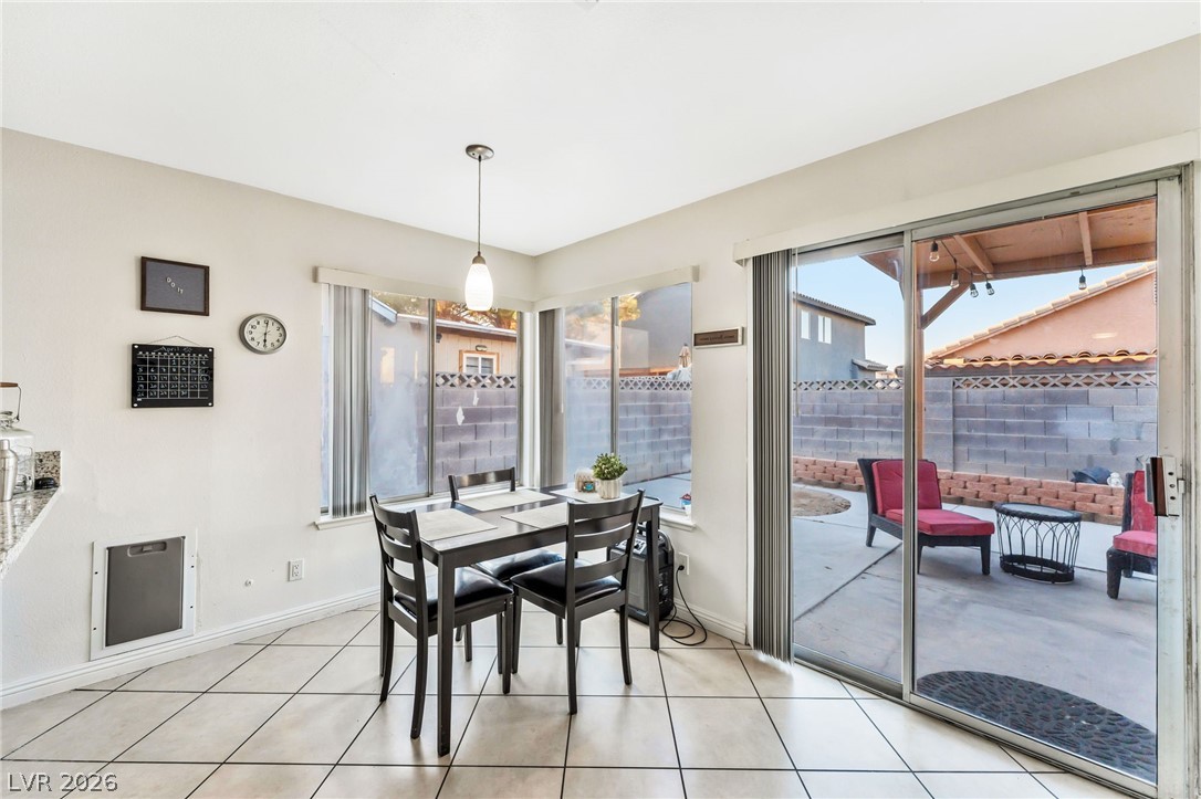 5942 Whispering Pine Avenue Las Vegas NV 89142