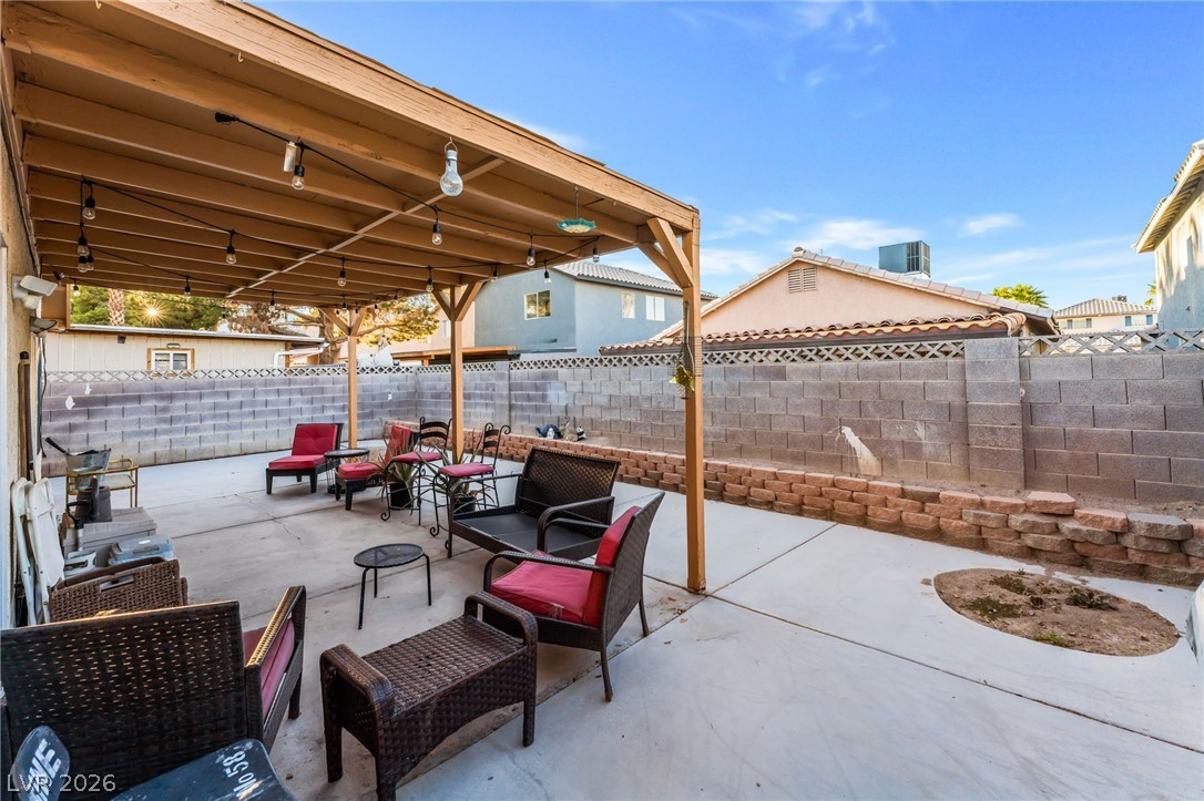 5942 Whispering Pine Avenue Las Vegas NV 89142