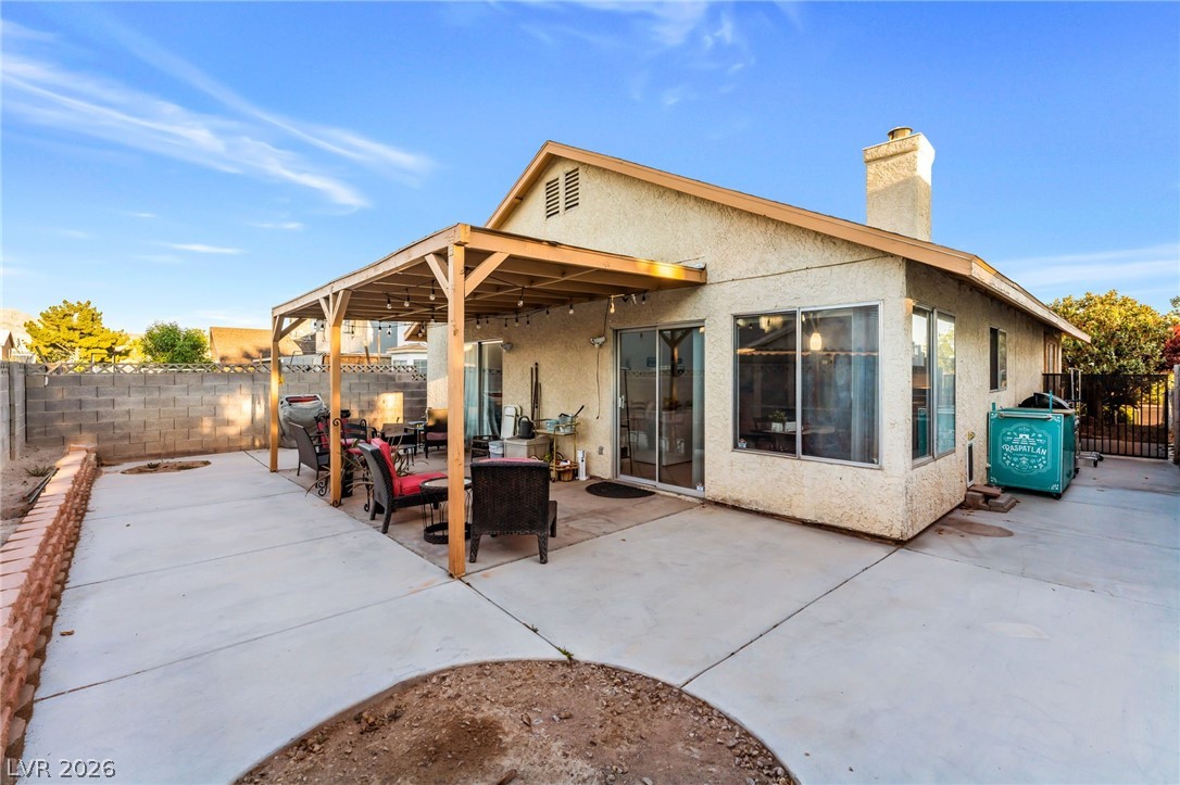 5942 Whispering Pine Avenue Las Vegas NV 89142