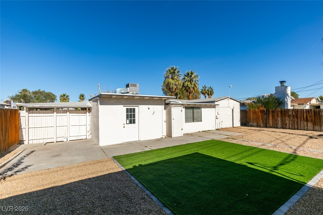 1120 Norman Avenue Las Vegas NV 89104