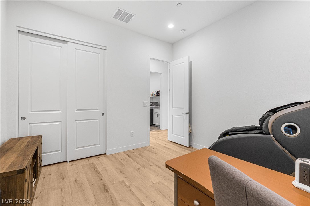 8935 Cassia Winds Street Las Vegas NV 89166