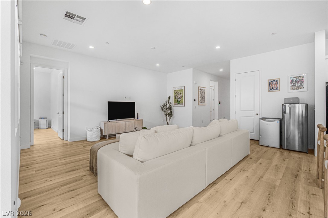 8935 Cassia Winds Street Las Vegas NV 89166