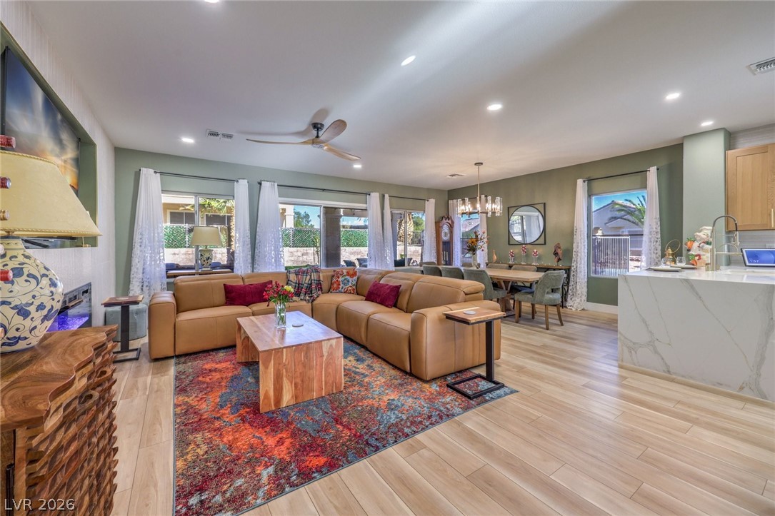 3110 Scotts Valley Drive Henderson NV 89052