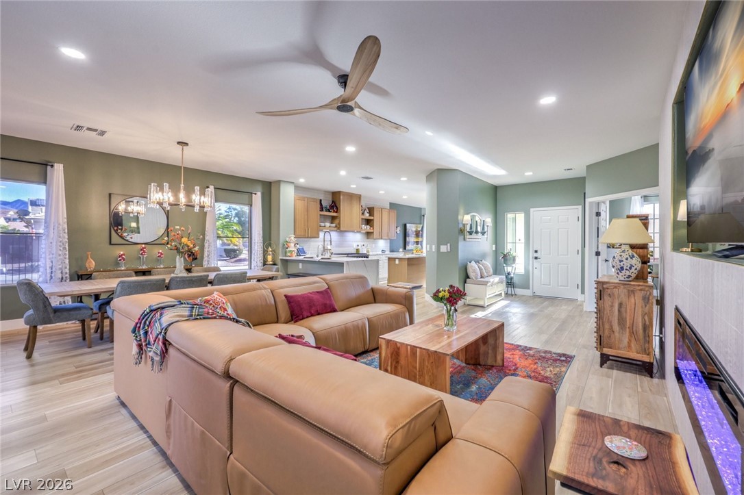 3110 Scotts Valley Drive Henderson NV 89052