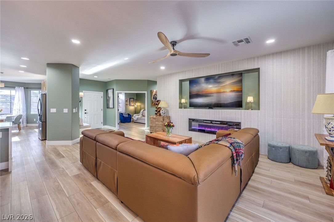 3110 Scotts Valley Drive Henderson NV 89052