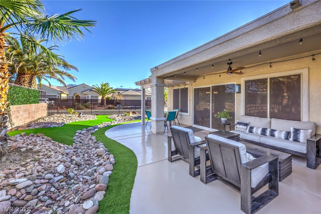 3110 Scotts Valley Drive Henderson NV 89052