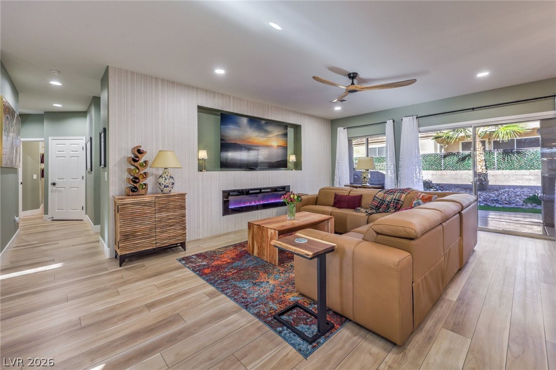3110 Scotts Valley Drive Henderson NV 89052