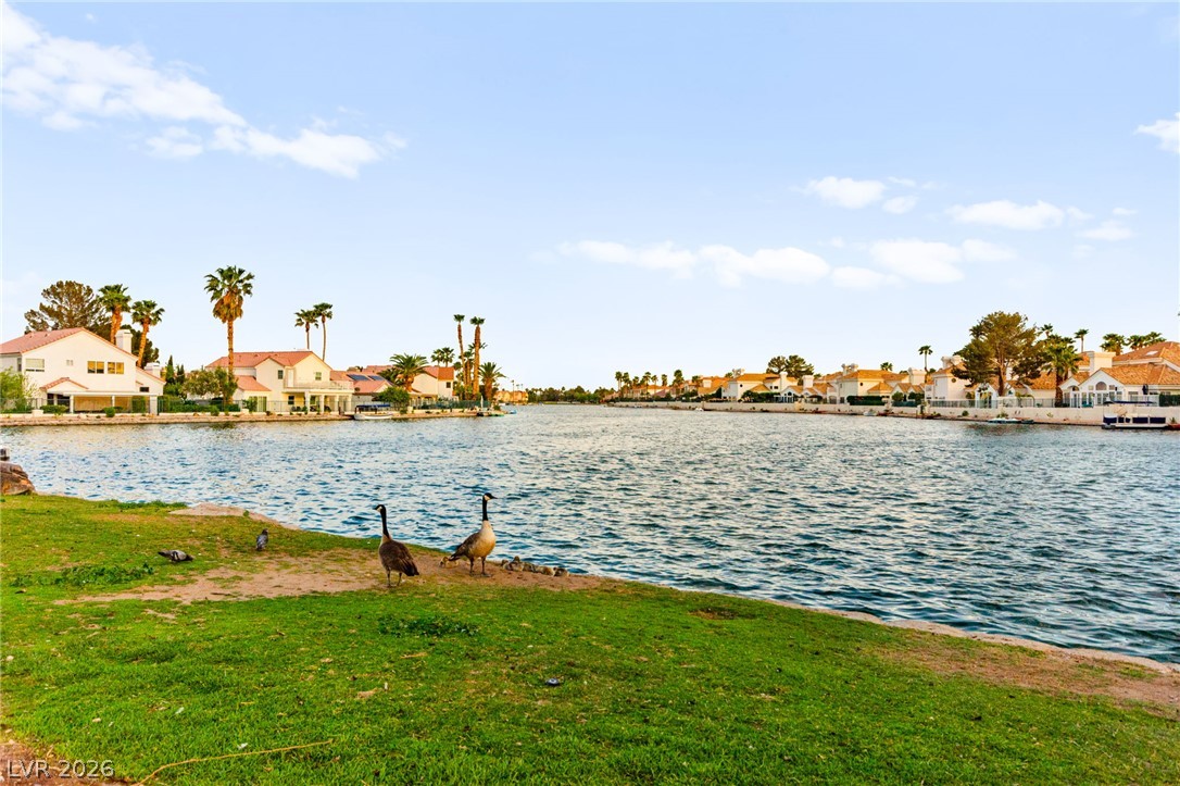 2512 Vista Mar Drive Las Vegas NV 89128