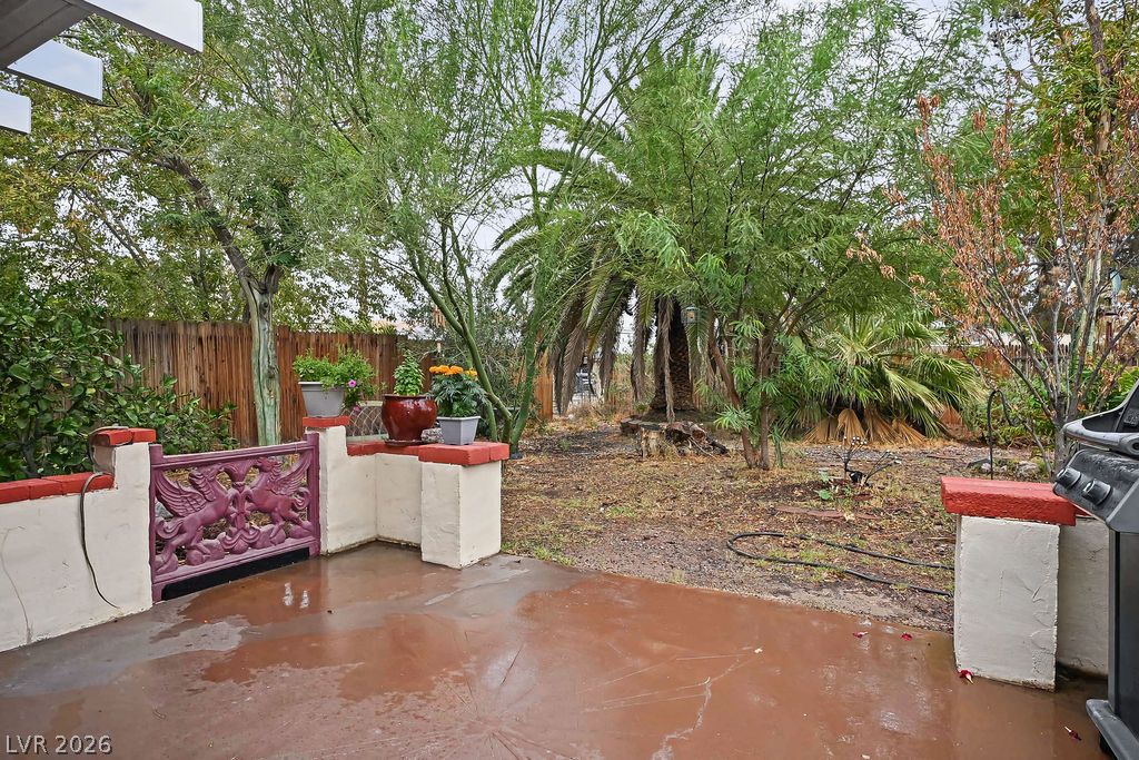 221 Circle Drive Las Vegas NV 89101