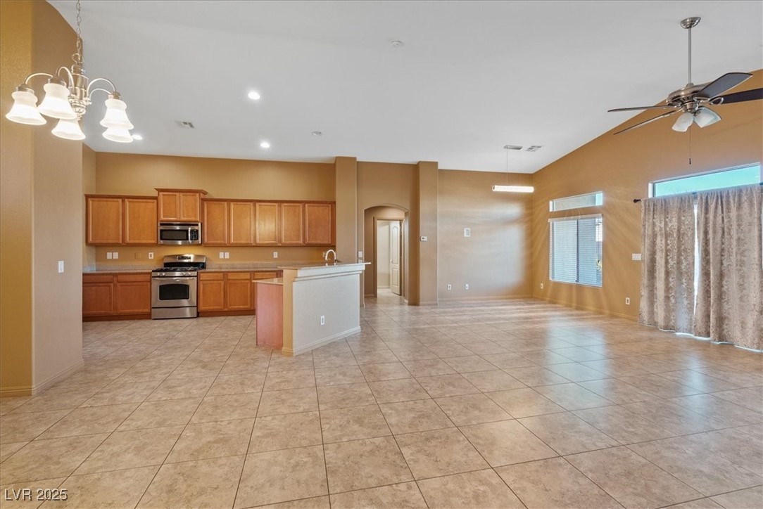 6458 White Tiger Court Las Vegas NV 89130