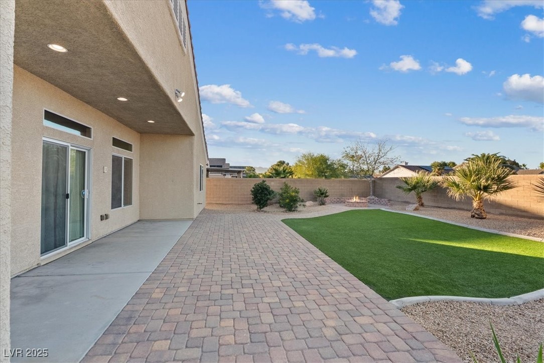 6458 White Tiger Court Las Vegas NV 89130