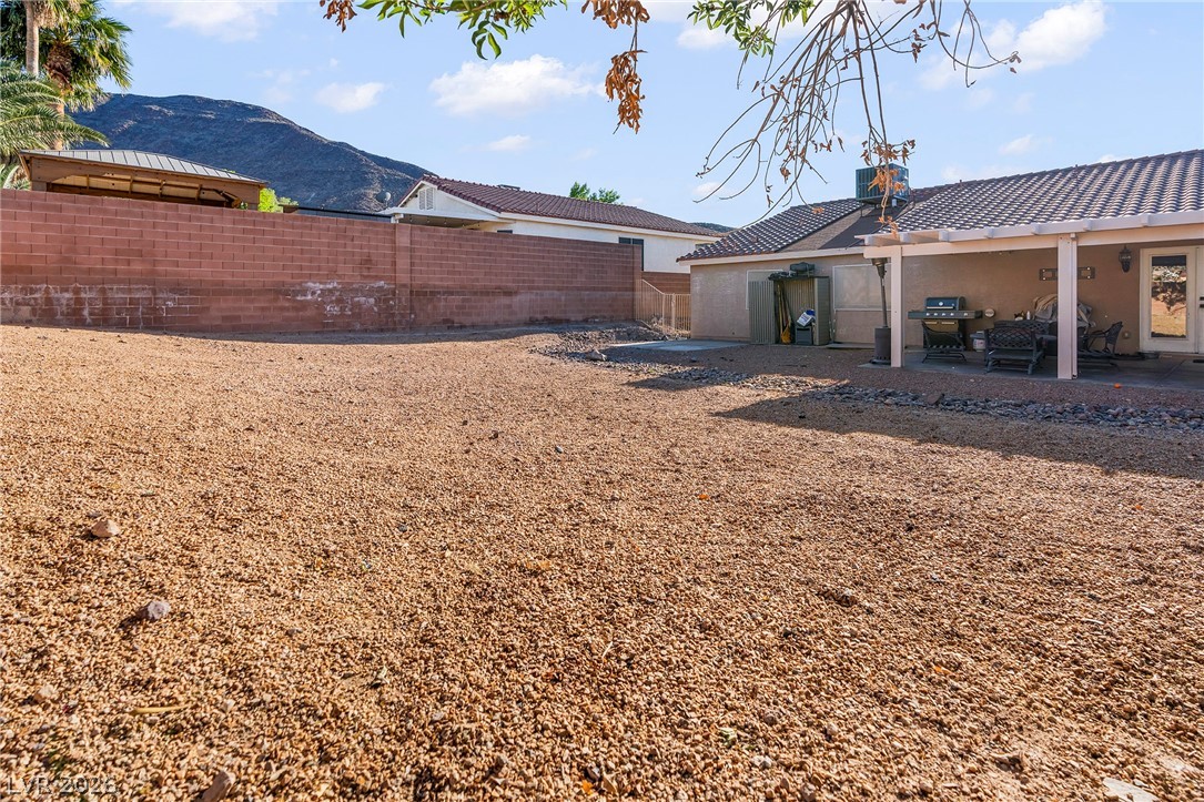 104 Iridescent Street Henderson NV 89012
