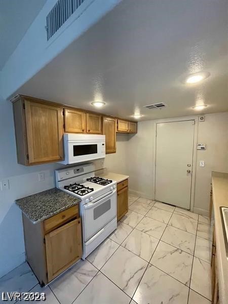 9617 Pine River Lane Las Vegas NV 89123