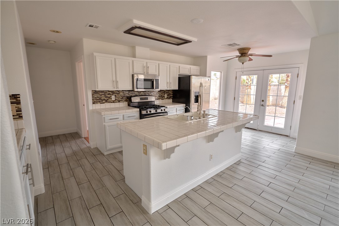 8048 Kentshire Drive Las Vegas NV 89117