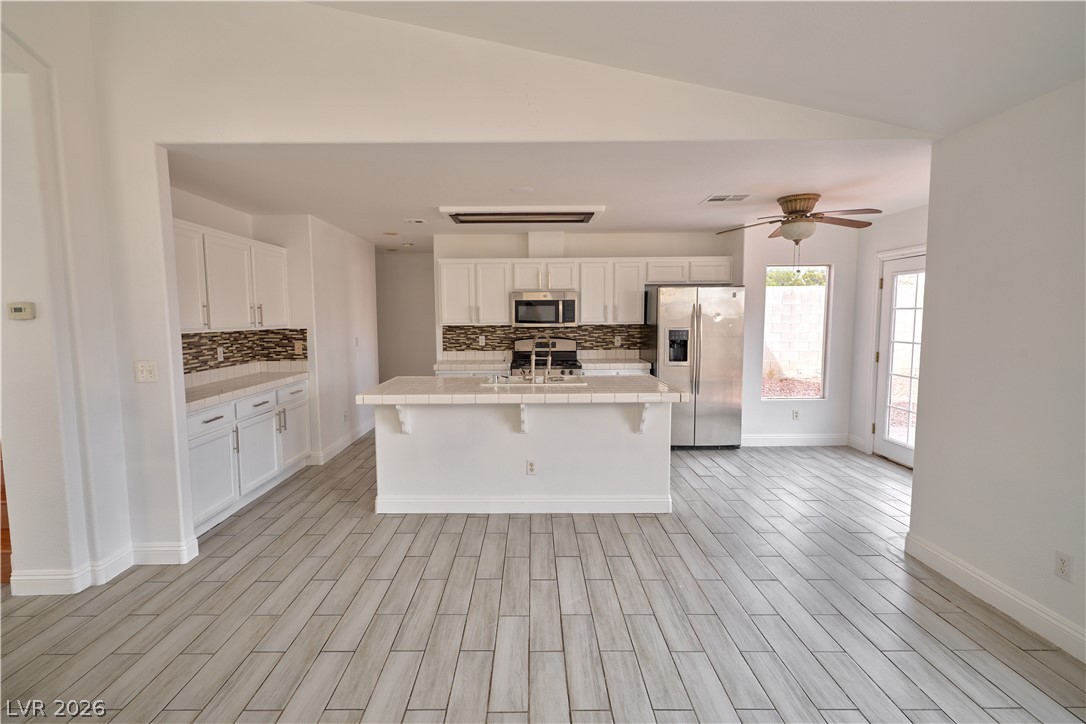 8048 Kentshire Drive Las Vegas NV 89117