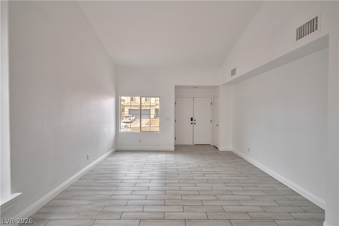 8048 Kentshire Drive Las Vegas NV 89117