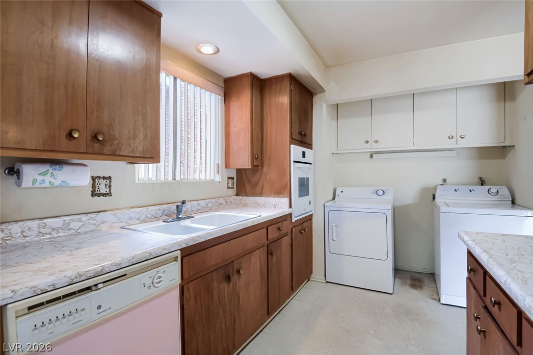 1808 Poco Way Las Vegas NV 89102