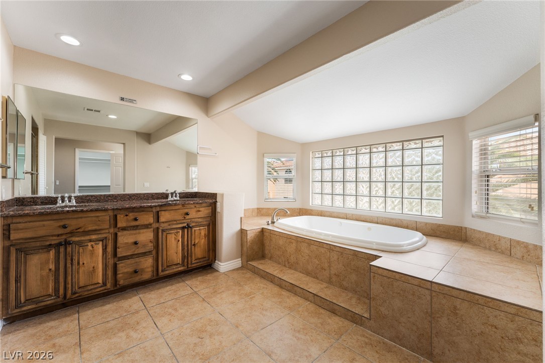 8216 Tivoli Cove Drive Las Vegas NV 89128