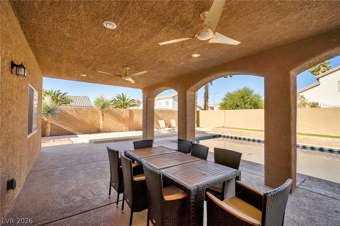 684 Gritty Garnet Avenue Las Vegas NV 89183