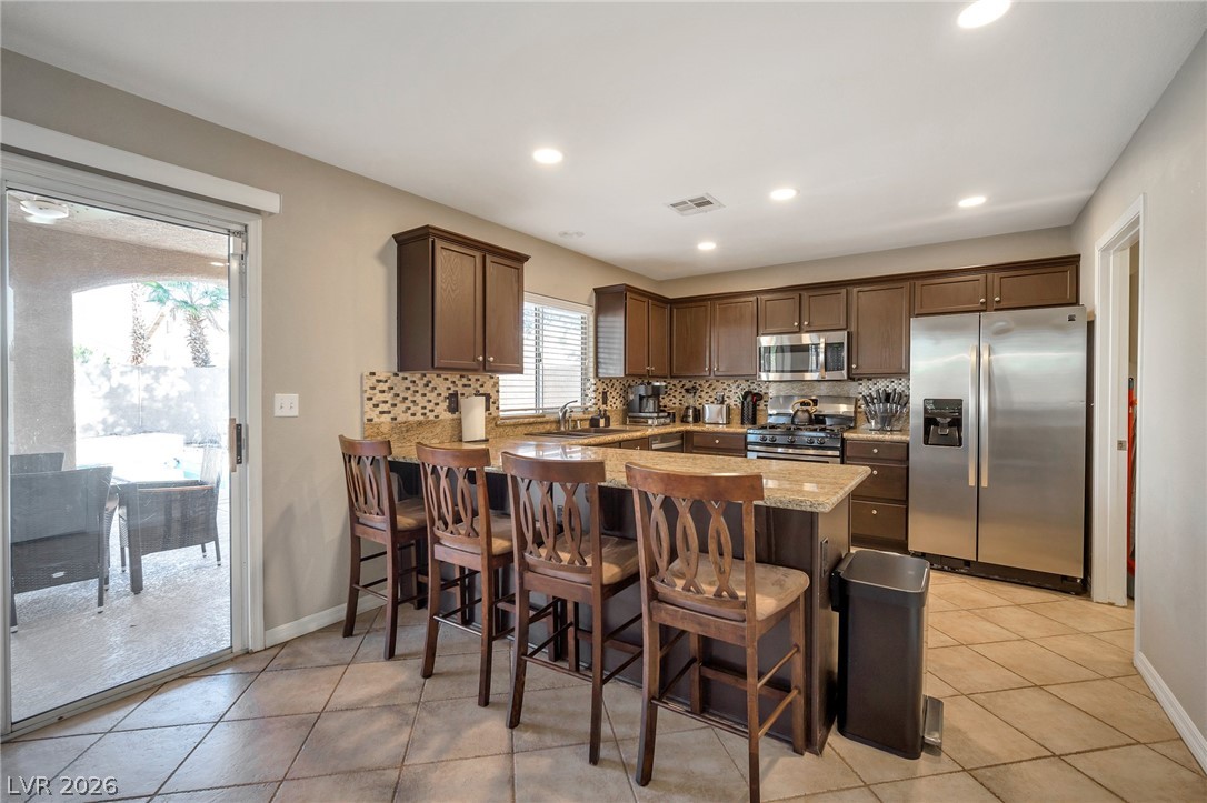 684 Gritty Garnet Avenue Las Vegas NV 89183