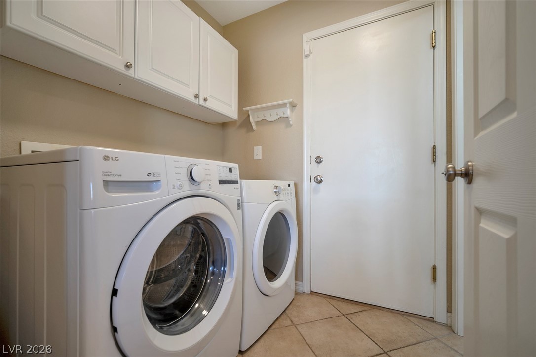 684 Gritty Garnet Avenue Las Vegas NV 89183
