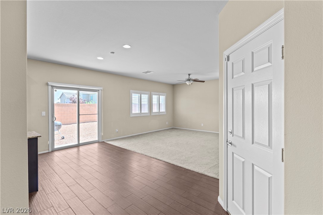 7906 Woolly Street Las Vegas NV 89149