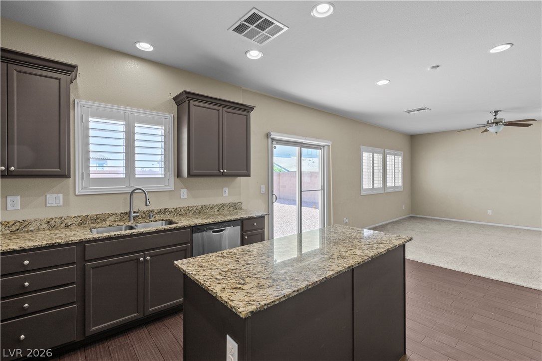 7906 Woolly Street Las Vegas NV 89149
