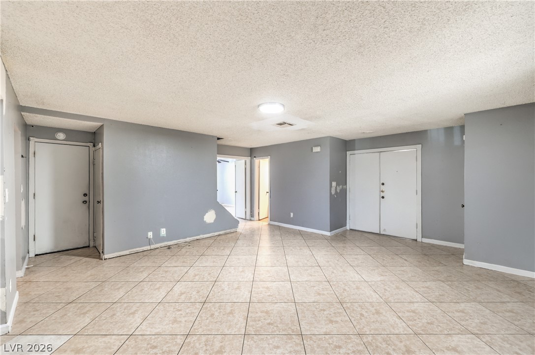 3333 Racquet Street Las Vegas NV 89121