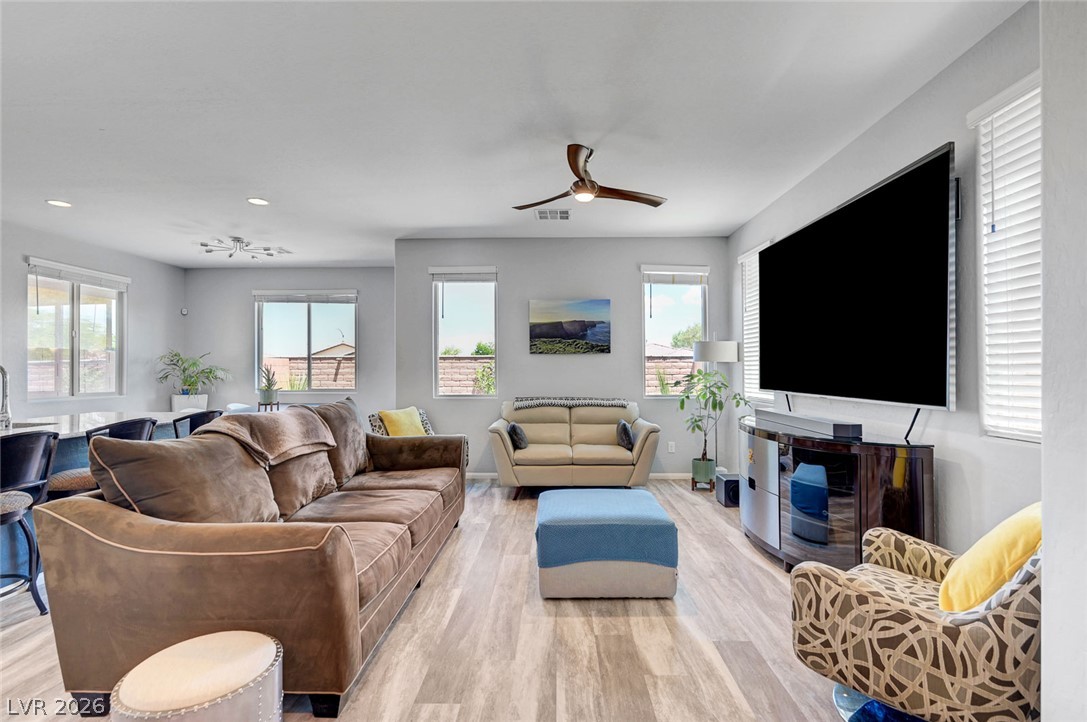 10840 Woods Hole Bay Street Las Vegas NV 89179
